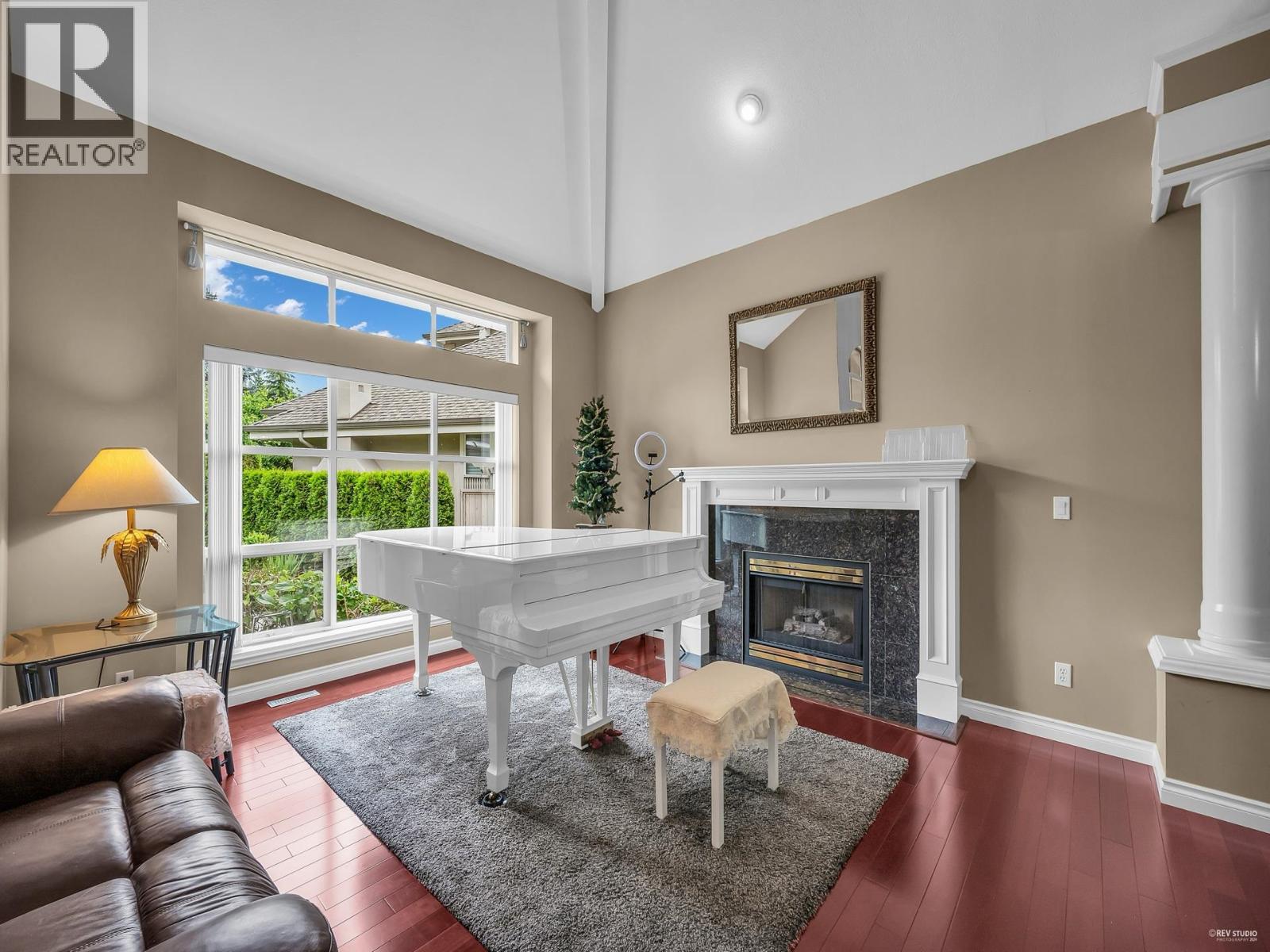 2620 Limestone Place, Coquitlam, British Columbia  V3E 2V1 - Photo 10 - R3110510