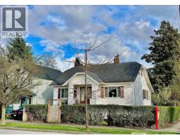 1320 TENTH AVENUE, New Westminster, British Columbia