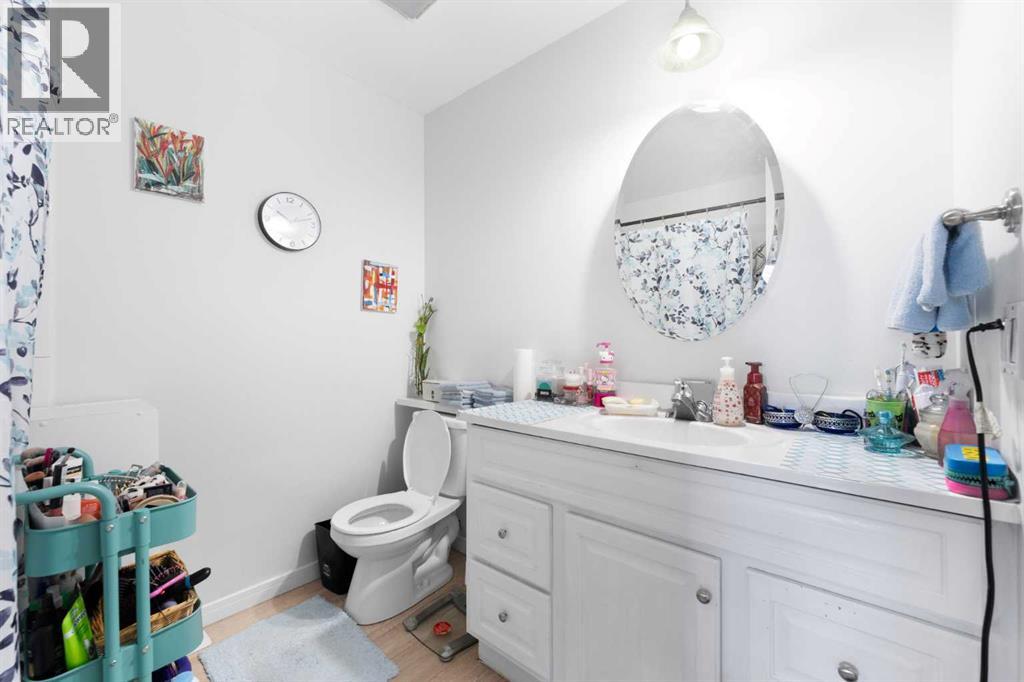 1827 46 Street SE, Calgary, Alberta  T2B 2J9 - Photo 15 - A2295051