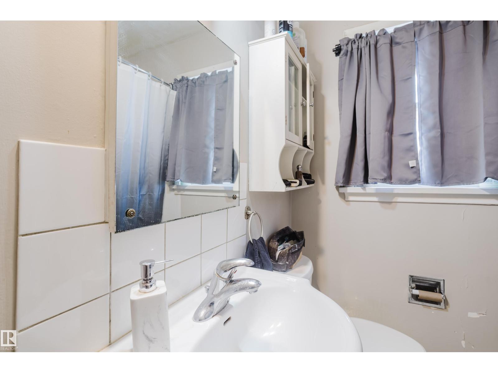 12720 135 Av Nw, Edmonton, Alberta  T5L 3X5 - Photo 19 - E4483102