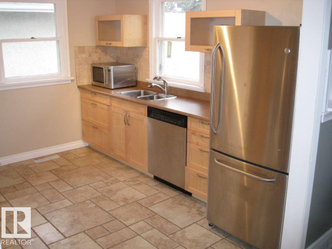 12720 135 Av Nw, Edmonton, Alberta  T5L 3X5 - Photo 7 - E4483102