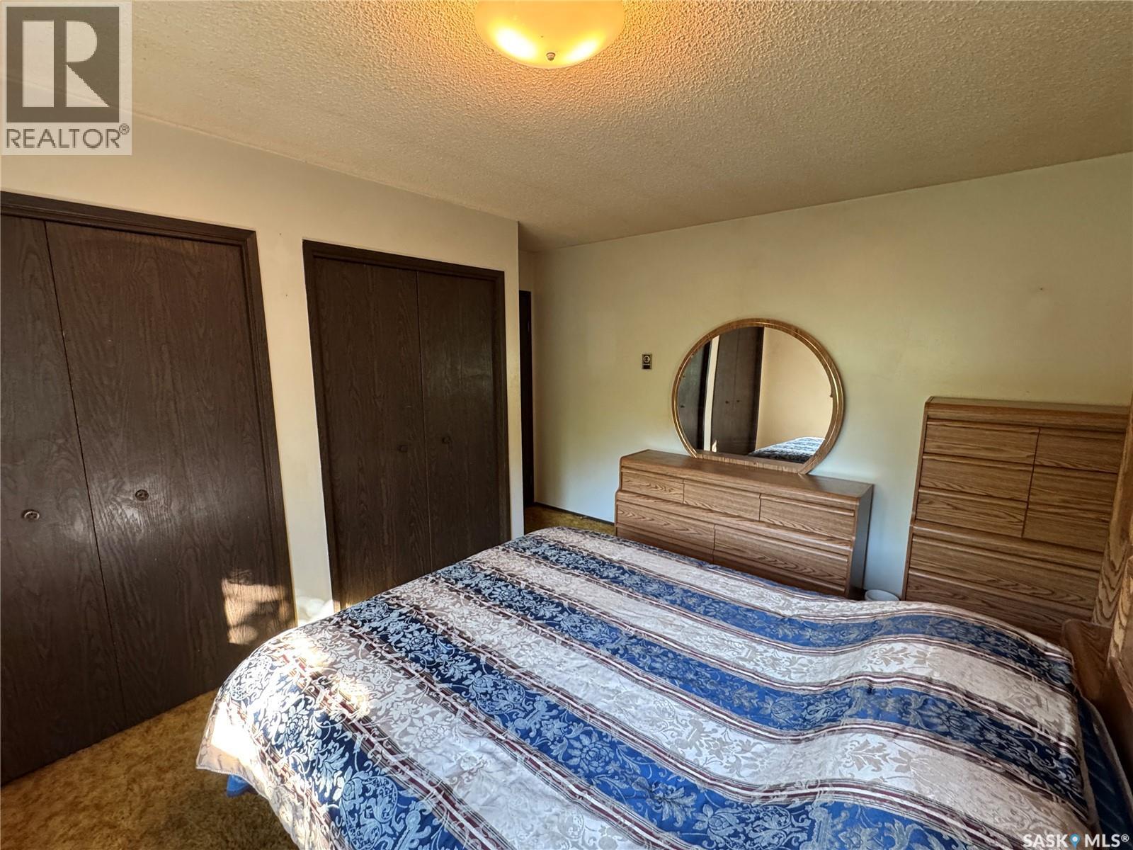 202 4th Avenue, Landis, Saskatchewan  S0K 2K0 - Photo 14 - SK033309