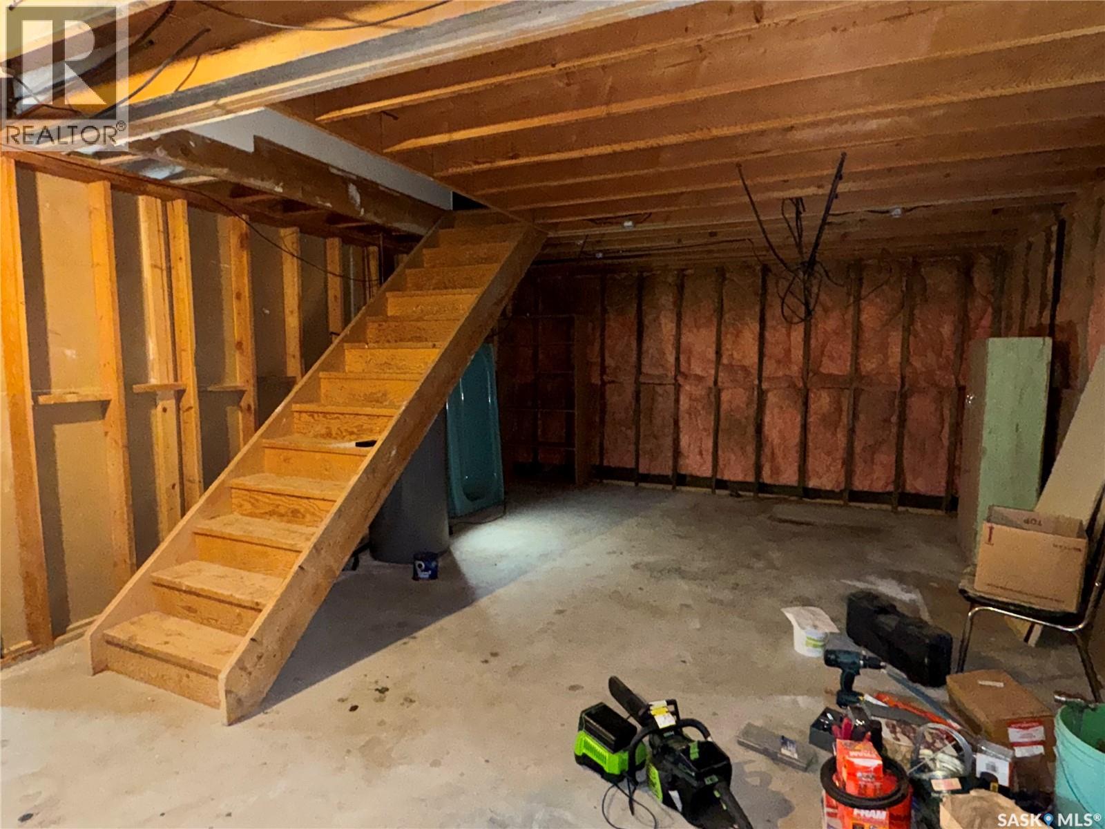 202 4th Avenue, Landis, Saskatchewan  S0K 2K0 - Photo 22 - SK033309