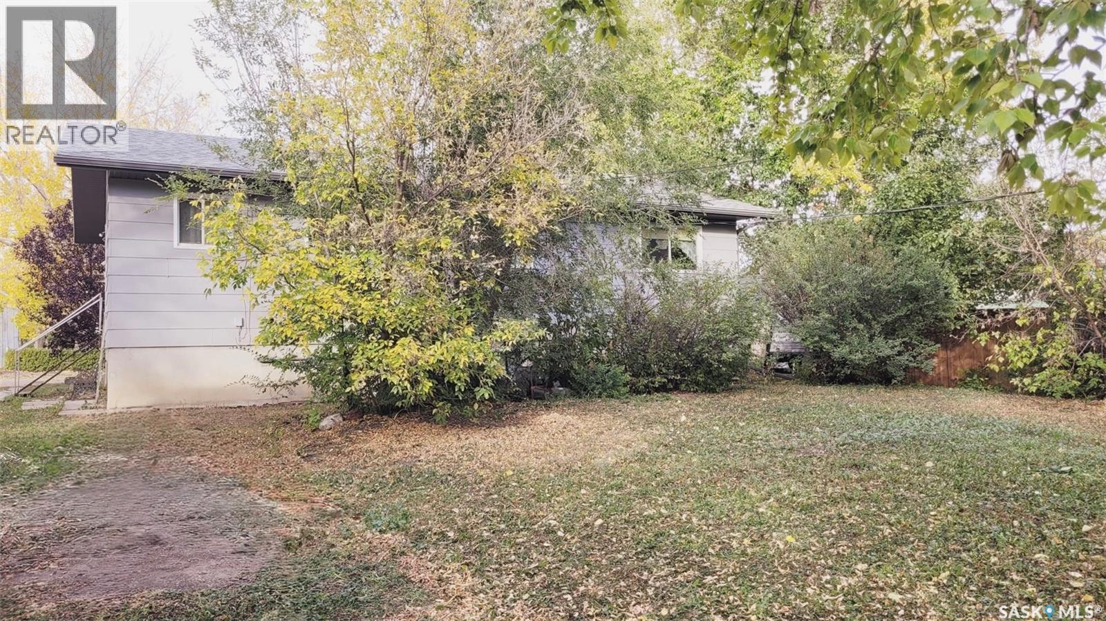 202 4th Avenue, Landis, Saskatchewan  S0K 2K0 - Photo 32 - SK033309