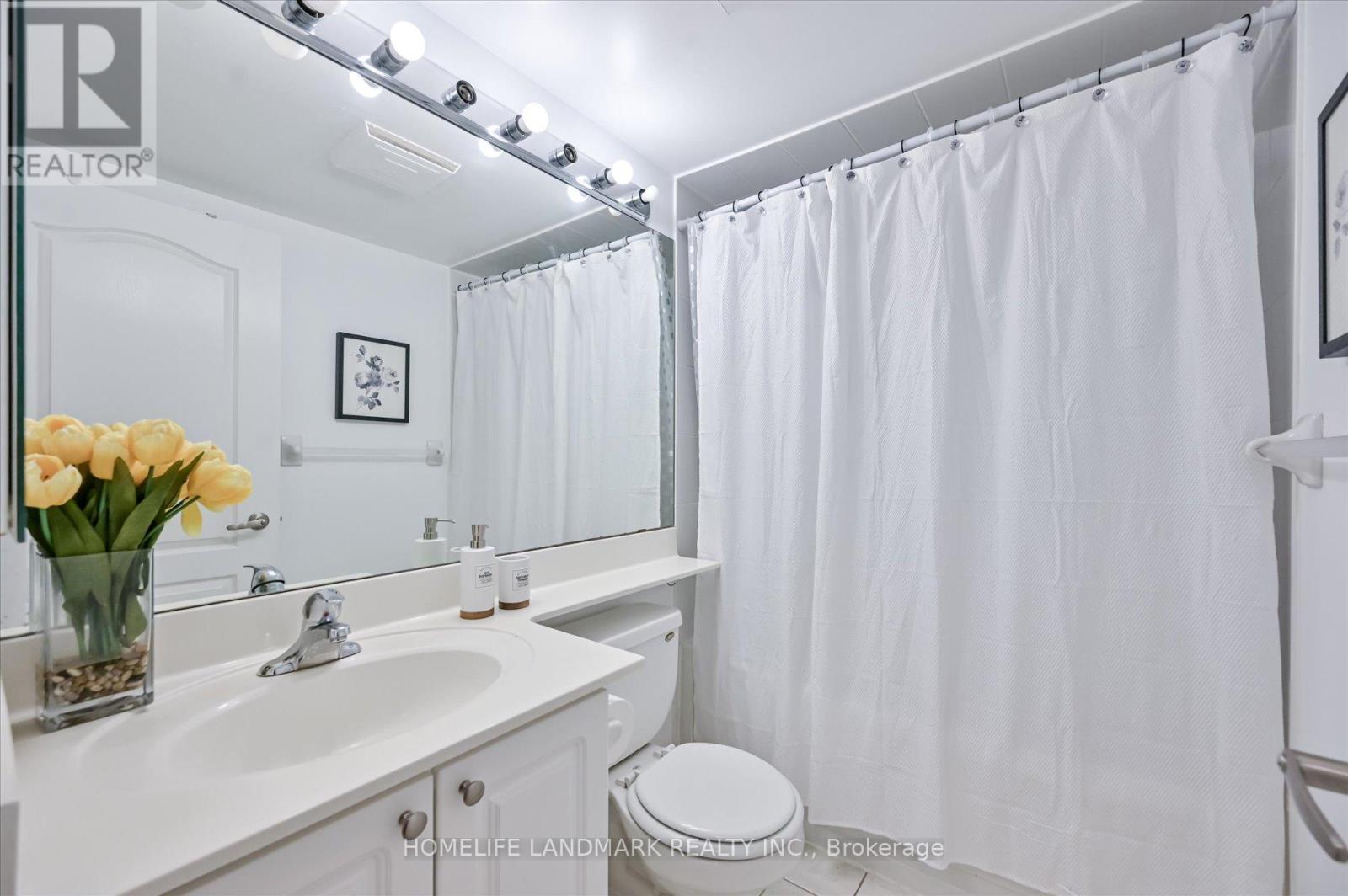 206 - 18 Sommerset Way, Toronto, Ontario  M2N 6X5 - Photo 20 - C12898178