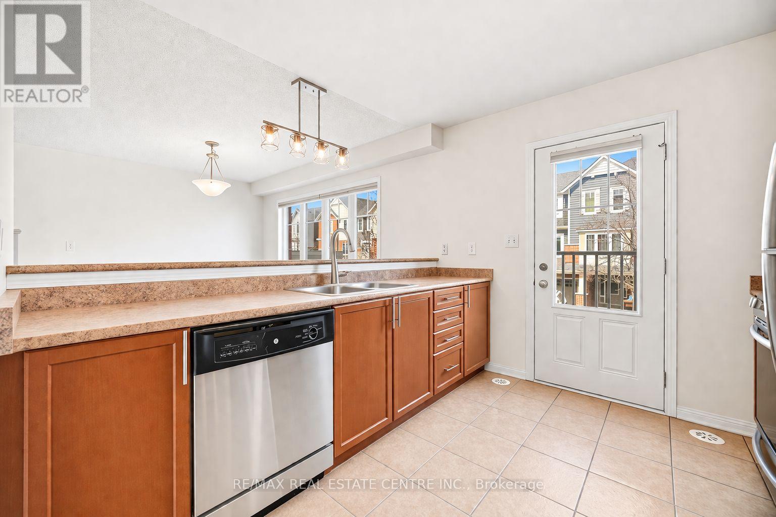 56 - 3050 Rotary Way, Burlington, Ontario  L7M 0G8 - Photo 19 - W12996830