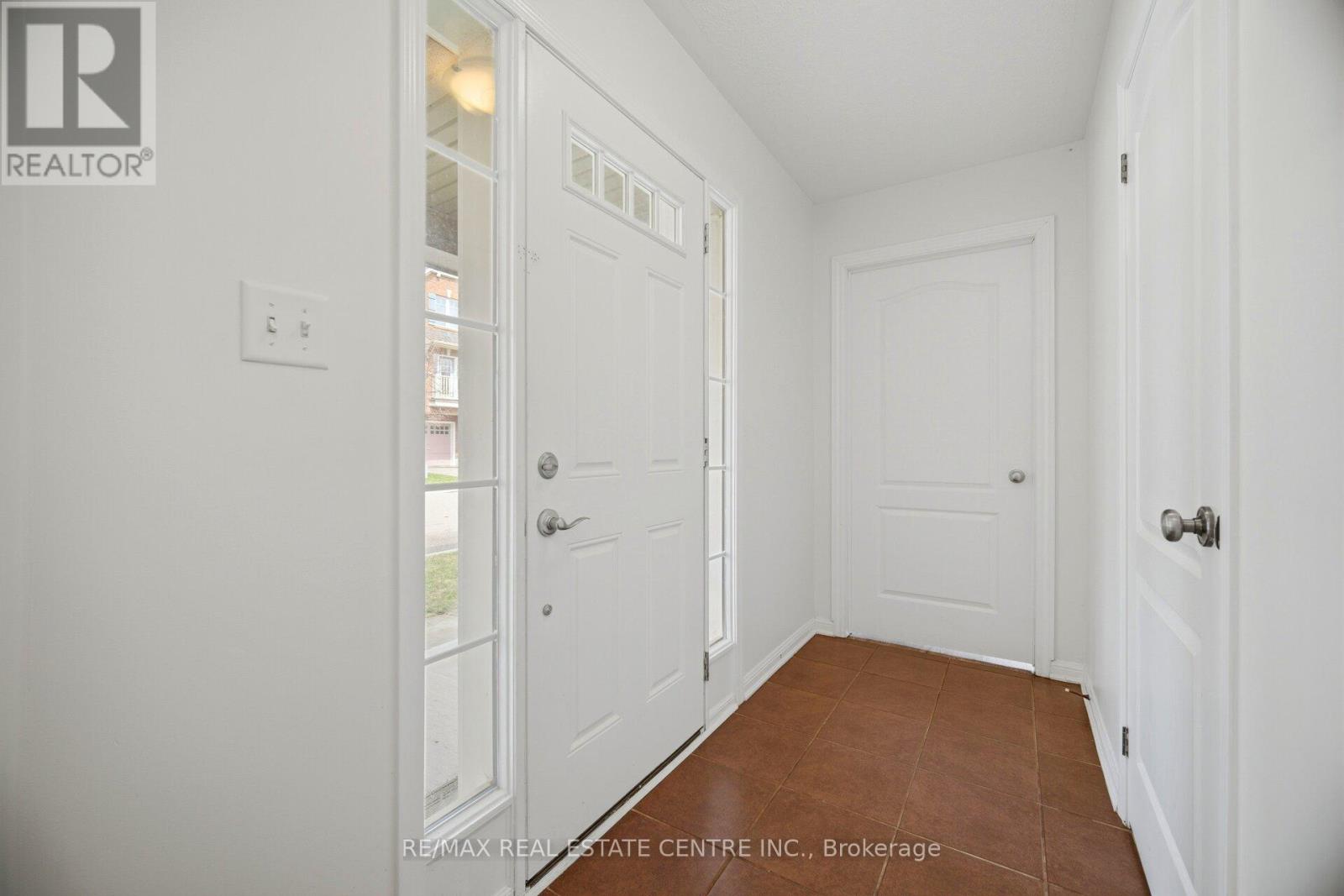 56 - 3050 Rotary Way, Burlington, Ontario  L7M 0G8 - Photo 7 - W12996830