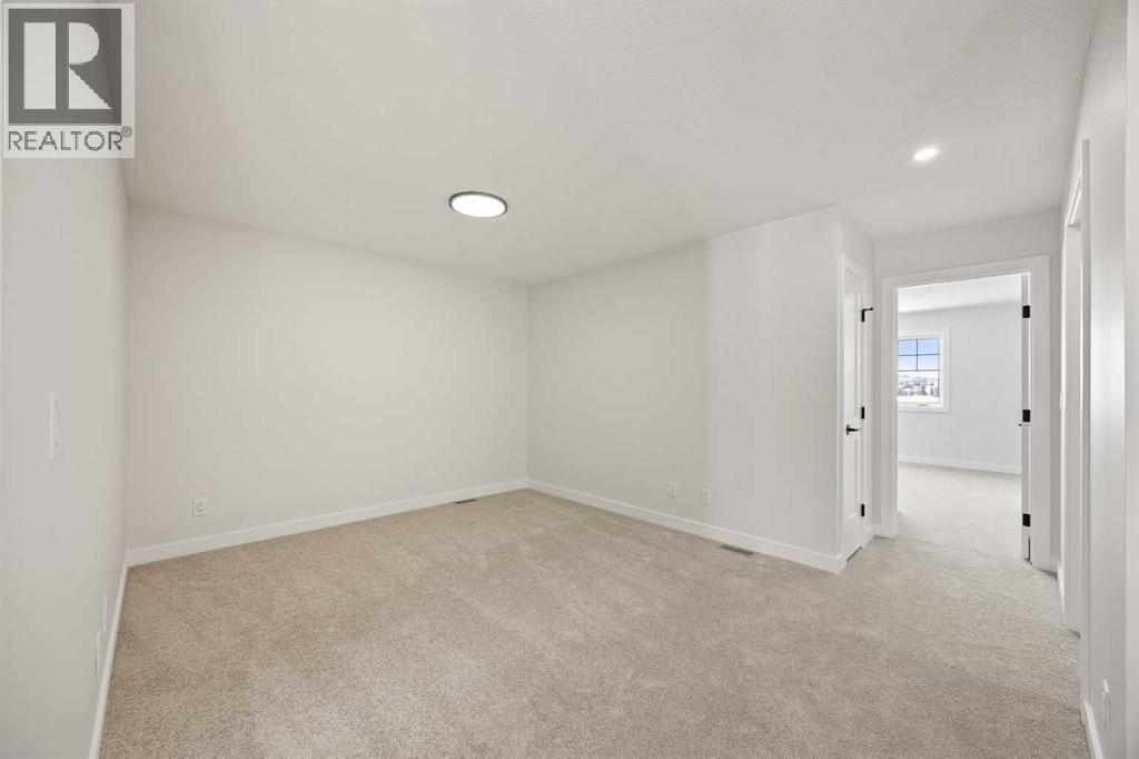 155 Greenwich Drive NW, Calgary, Alberta  T3B 6N9 - Photo 17 - A2287709