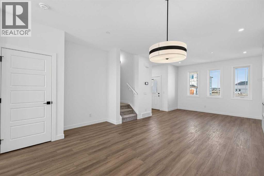 13 Hotchkiss Garden SE, Calgary, Alberta  T3S 0T7 - Photo 16 - A2291623