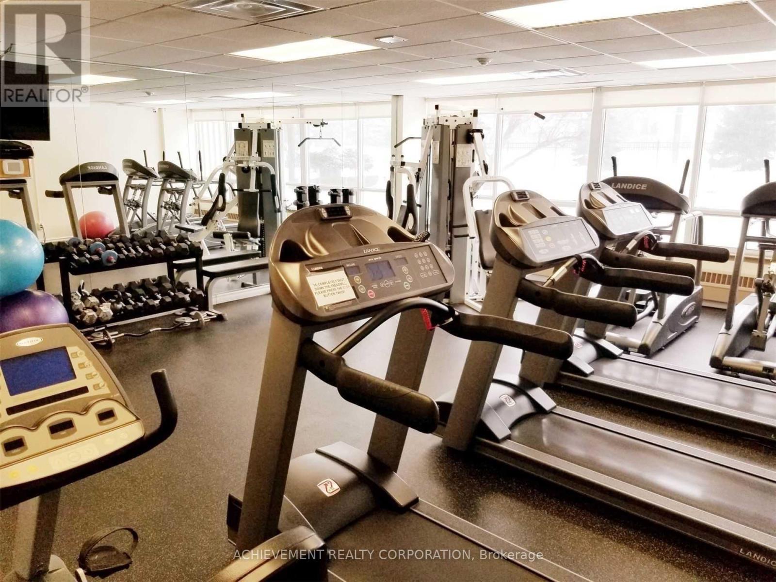 1509 - 1121 Steeles Avenue W, Toronto, Ontario  M2R 3W7 - Photo 10 - C13017024