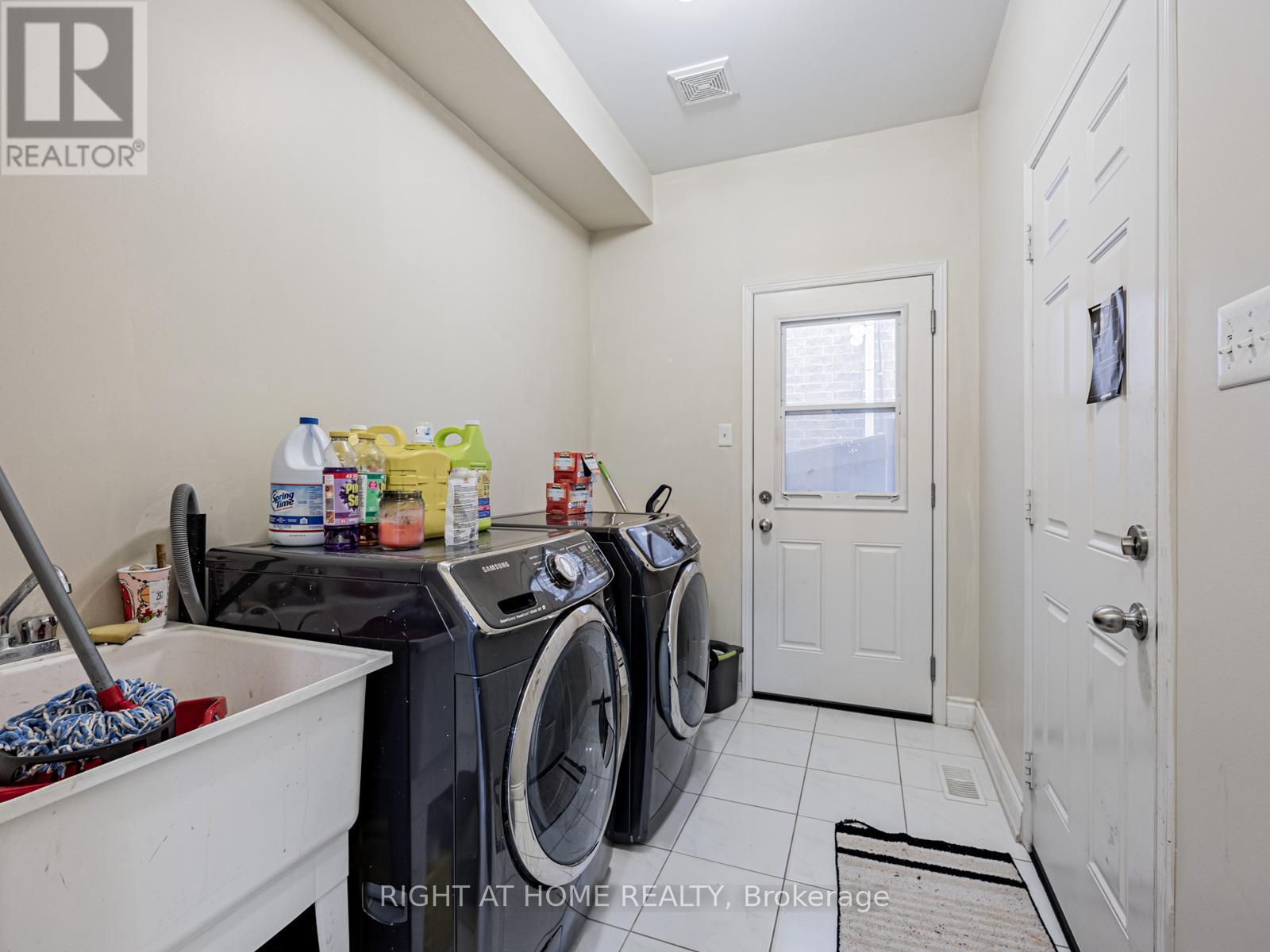 1904 Arborwood Drive, Oshawa, Ontario  L1K 0R3 - Photo 12 - E13017014