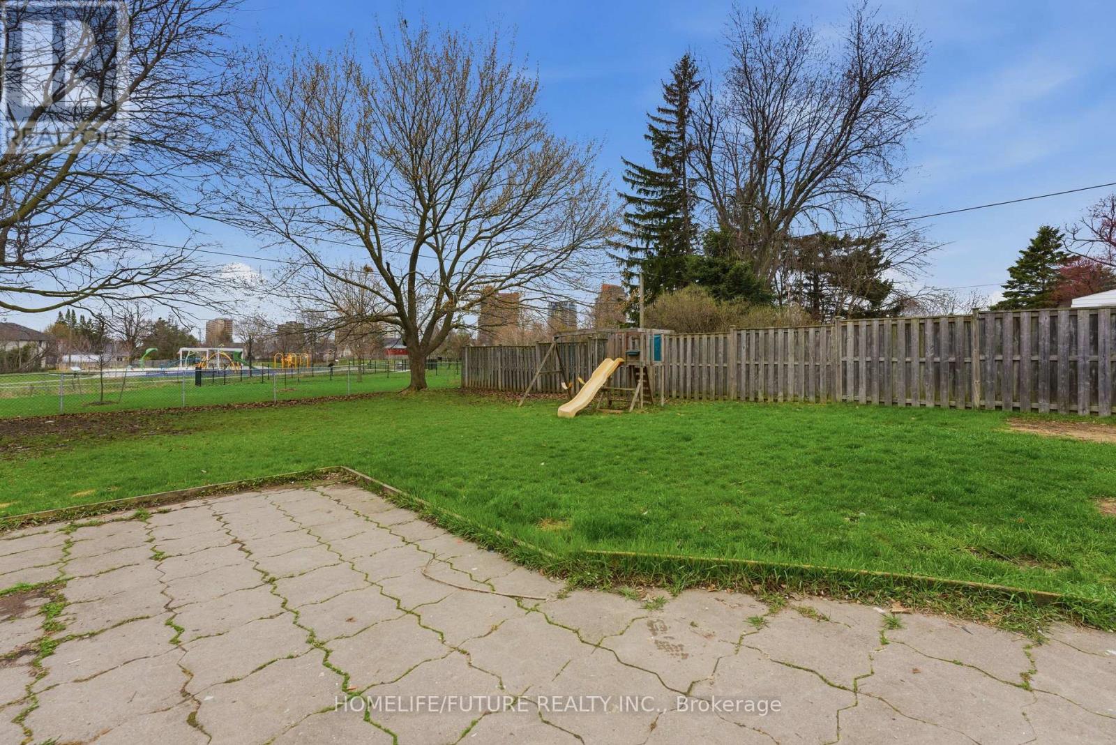 102 Kings Crescent, Ajax, Ontario  L1S 2M7 - Photo 14 - E13016610