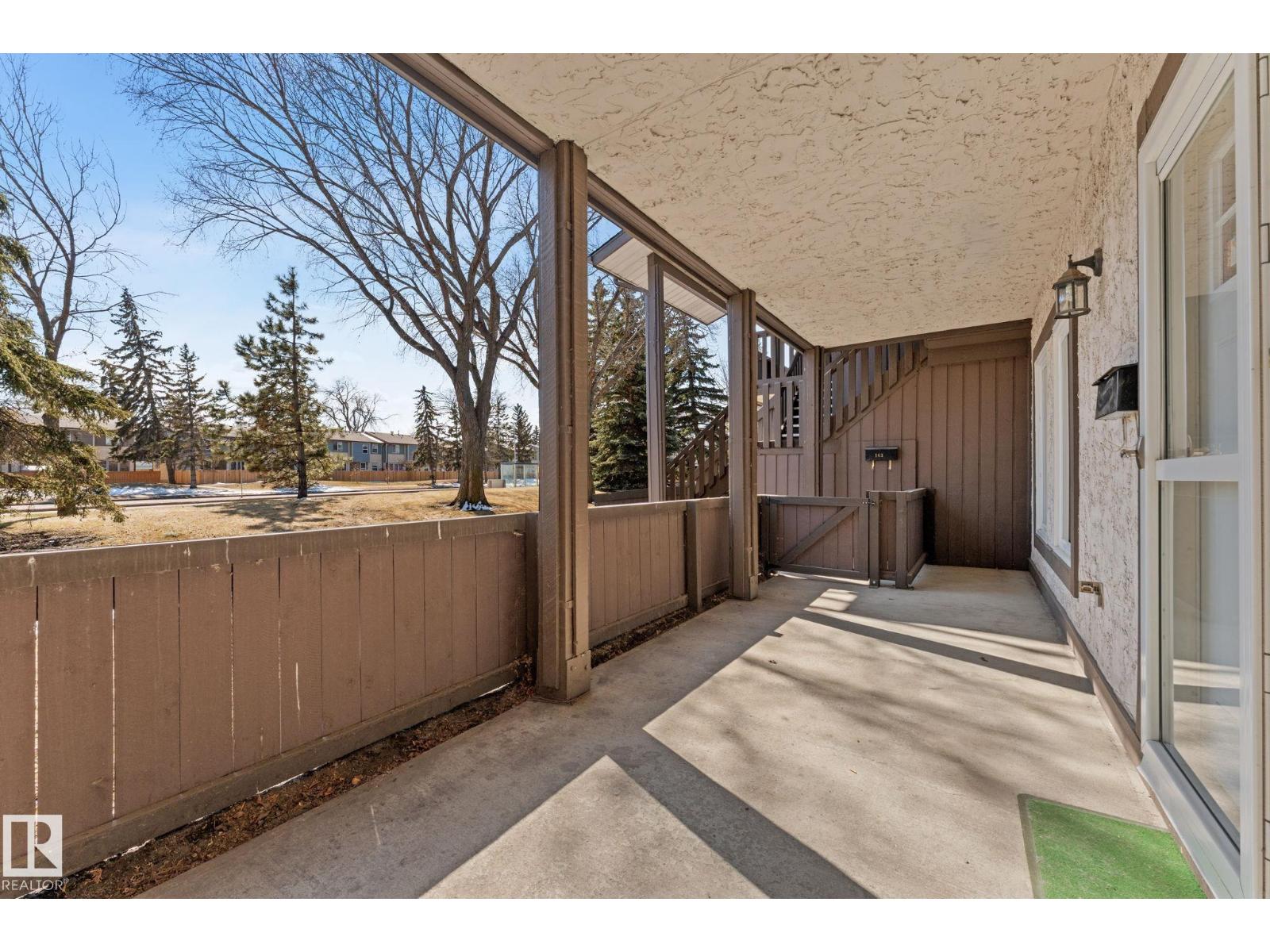 164 Surrey Gardens Gd Nw, Edmonton, Alberta  T5T 1Z3 - Photo 7 - E4483104