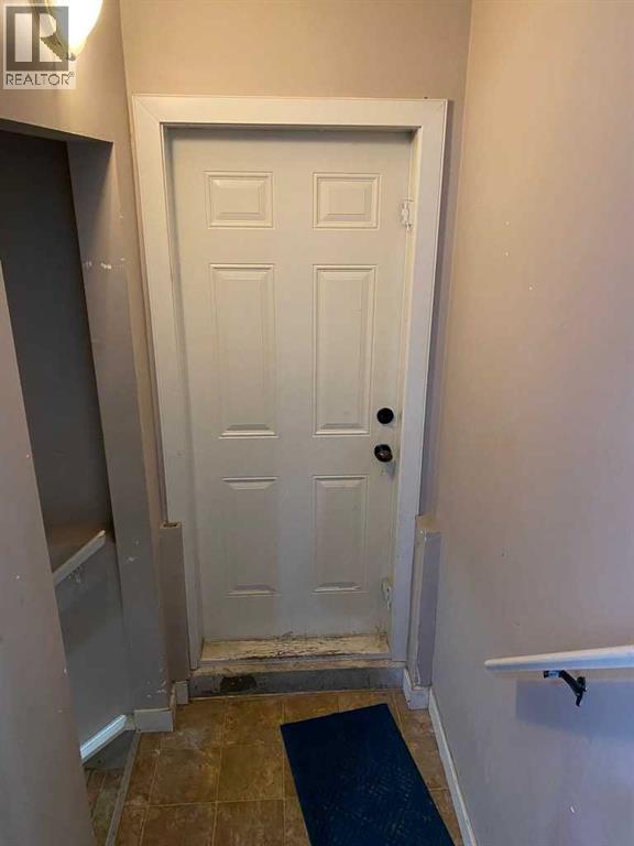 210 Saddlebrook Way NE, Calgary, Alberta  T3J 0B5 - Photo 18 - A2293645