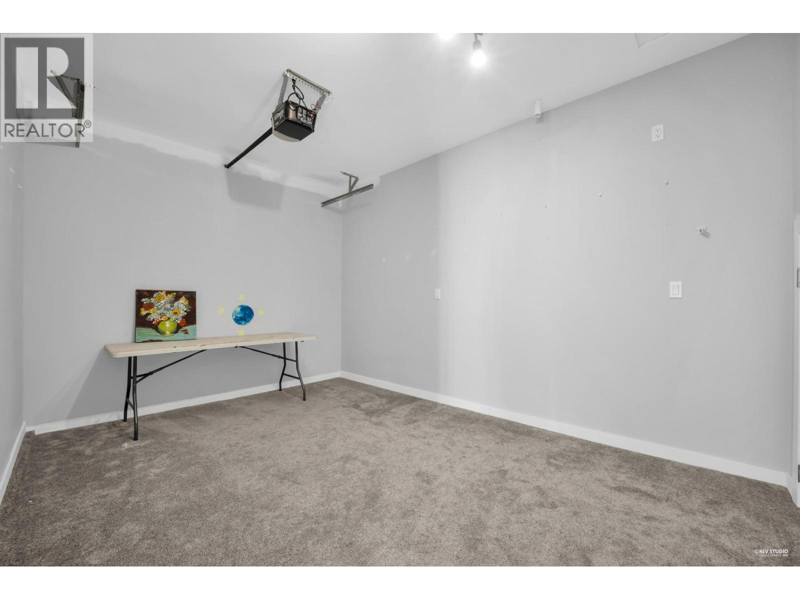 5871 Rumble Street, Burnaby, British Columbia  V5J 2C3 - Photo 39 - R3111581