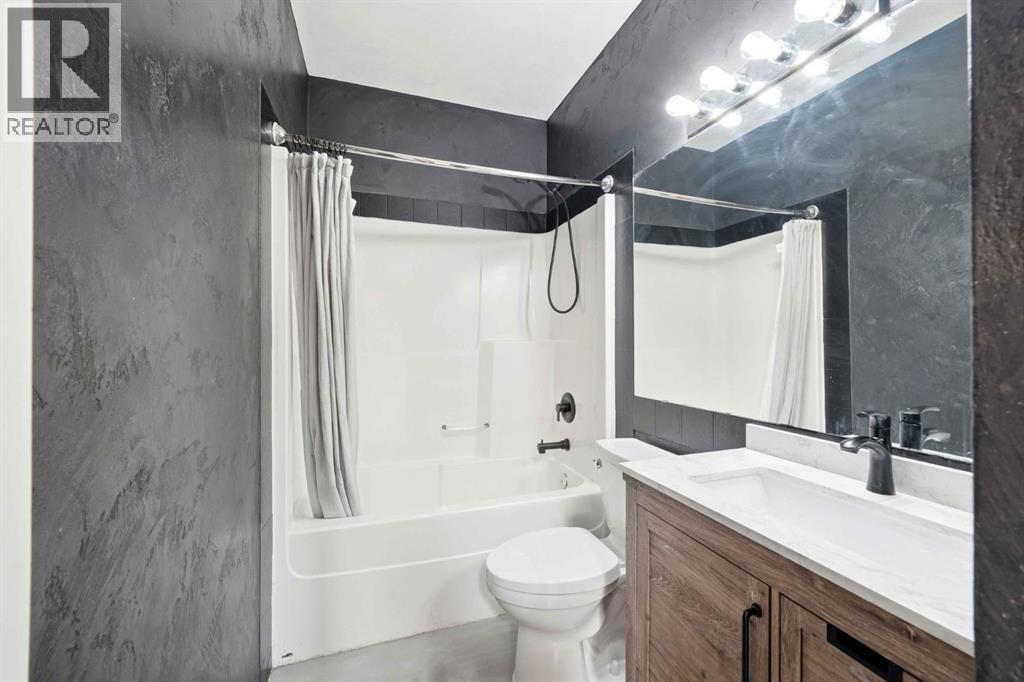 165 Thornfield Close Se, Airdrie, Alberta  T4A 2K8 - Photo 16 - A2302808