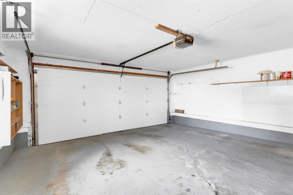 956 Bracewood Rise Sw, Calgary, Alberta  T2W 3C9 - Photo 26 - A2299539