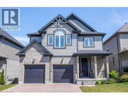 27 MARIANNE DORN Trail, Kitchener, Ontario