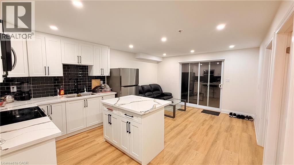 27 Marianne Dorn Trail, Kitchener, Ontario  N2R 0H4 - Photo 3 - 40822162