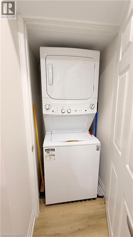 27 Marianne Dorn Trail, Kitchener, Ontario  N2R 0H4 - Photo 10 - 40822162