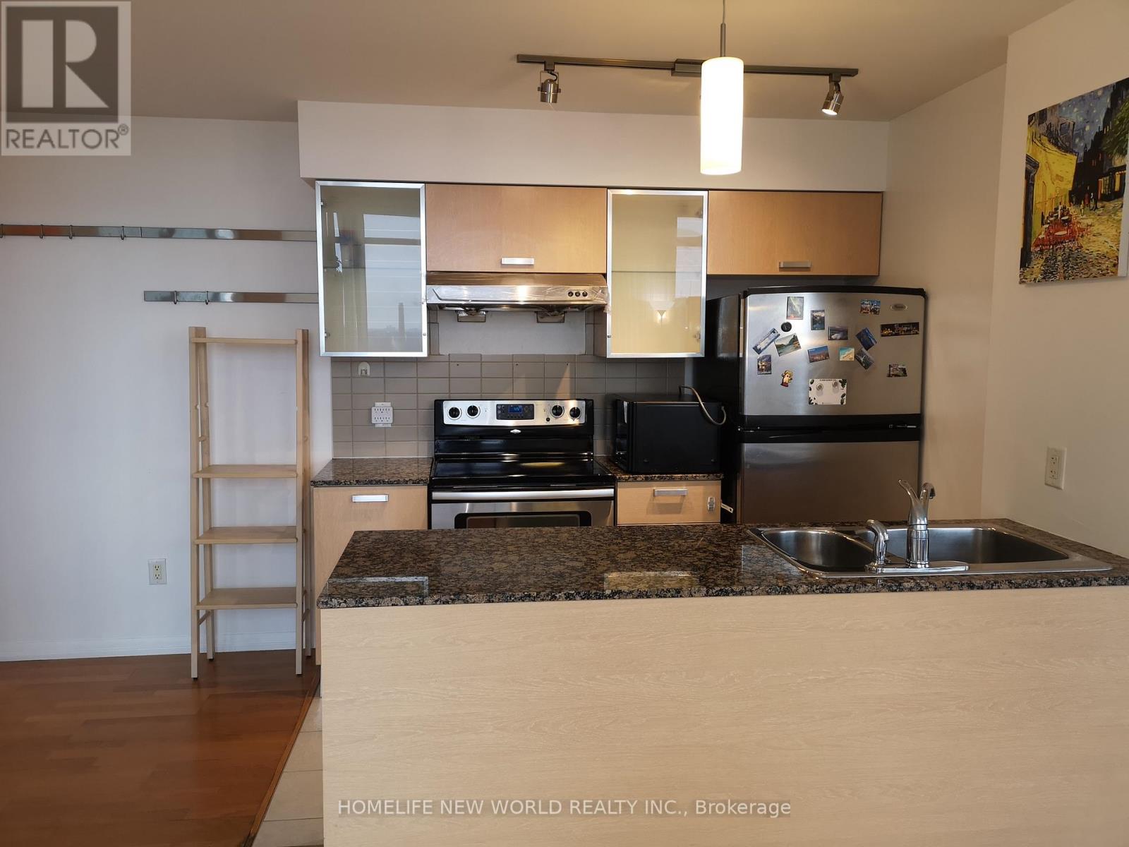 2103 - 38 Grenville Street, Toronto, Ontario  M4Y 1A5 - Photo 11 - C13017036