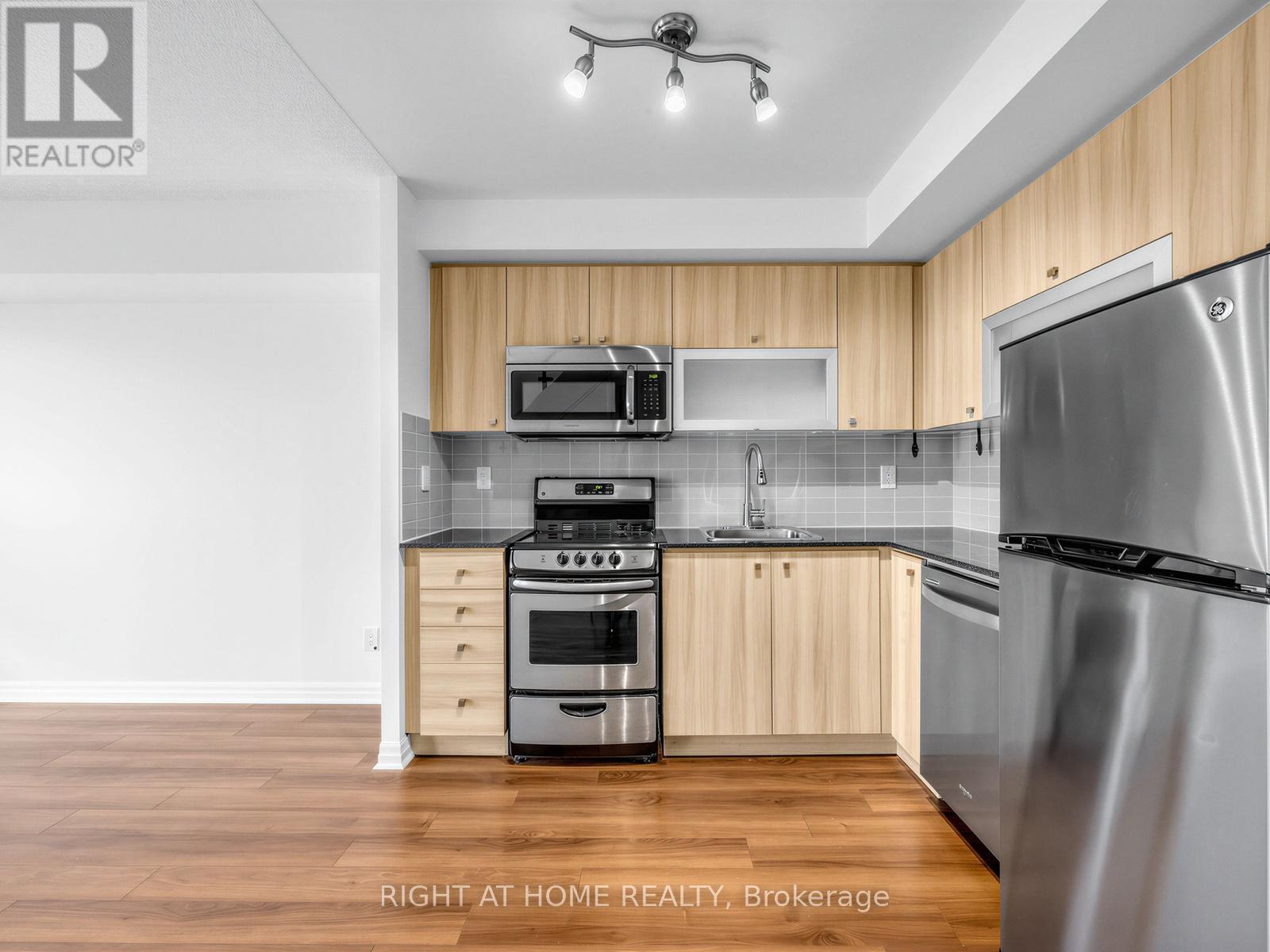 318 - 2015 Sheppard Avenue E, Toronto, Ontario  M2J 0B3 - Photo 6 - C13017040