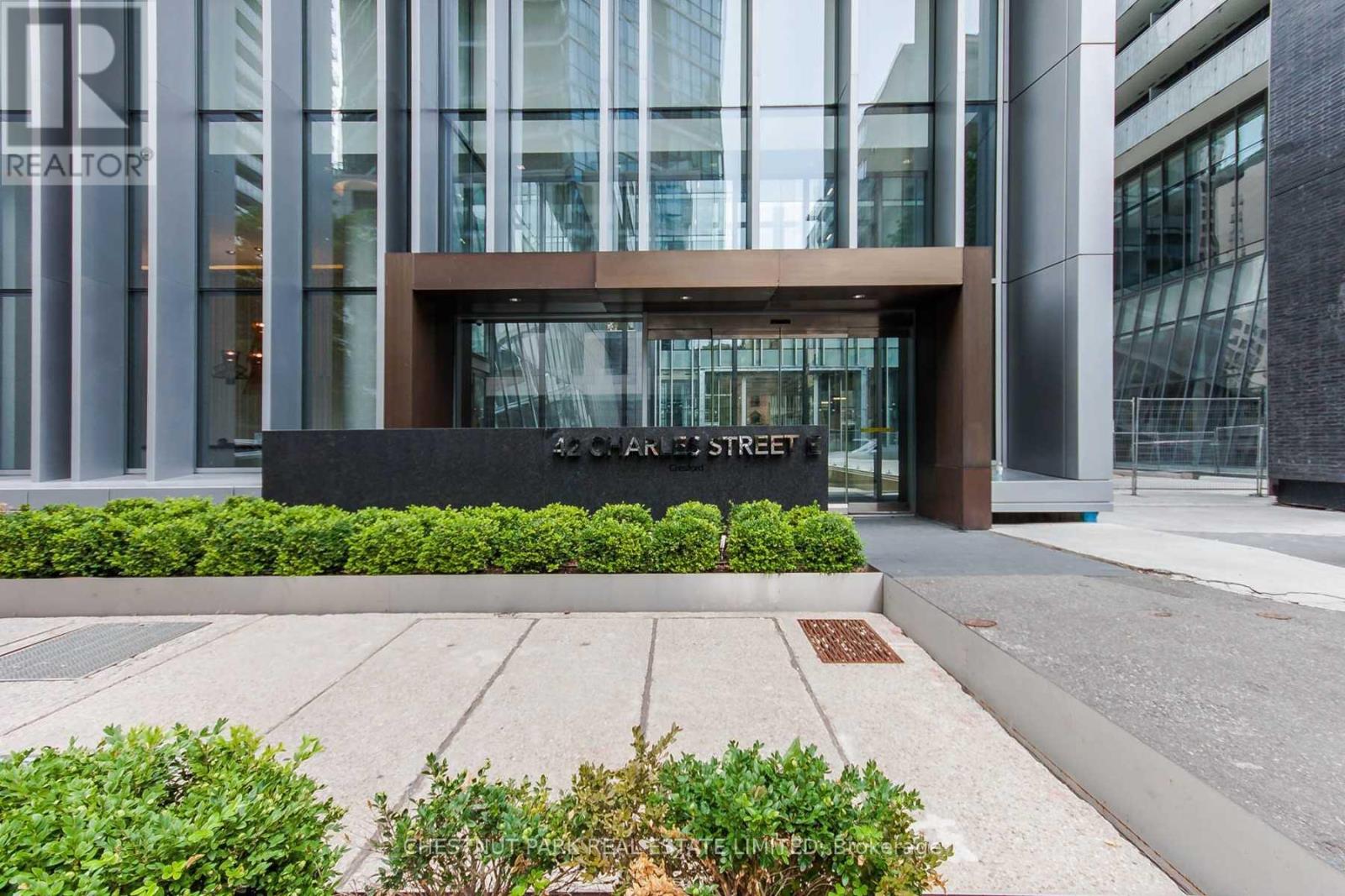 2603 - 50 Charles Street, Toronto, Ontario  M4Y 0C3 - Photo 2 - C13017048