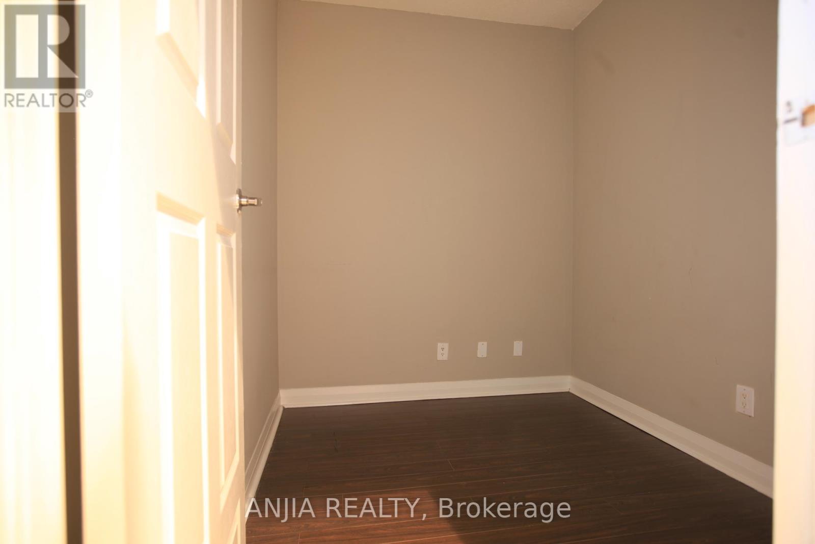 805 - 1121 Bay Street, Toronto, Ontario  M5S 3L9 - Photo 9 - C13017060