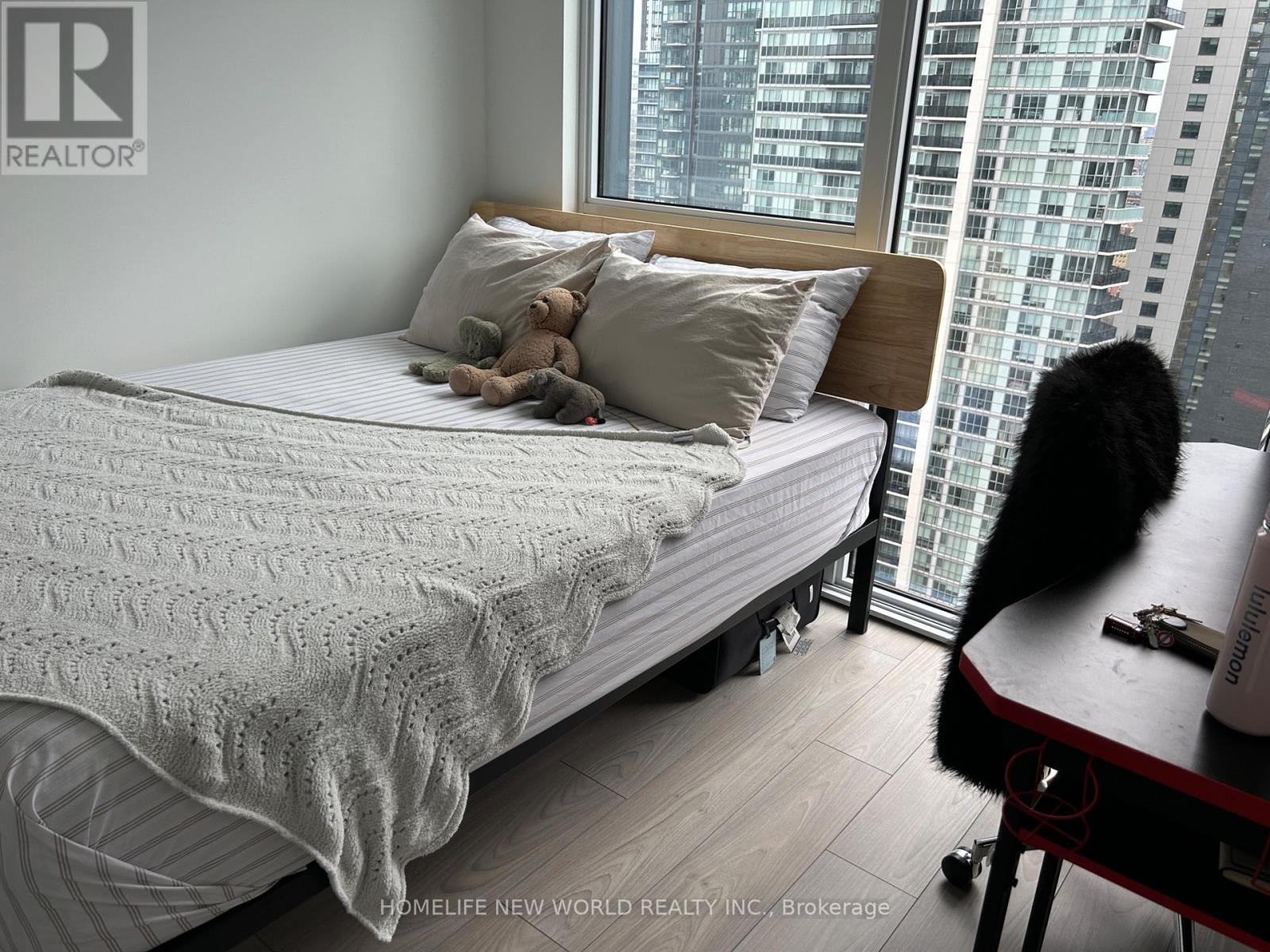 2702 - 82 Dalhousie Street, Toronto, Ontario  M5B 0C5 - Photo 8 - C13017062