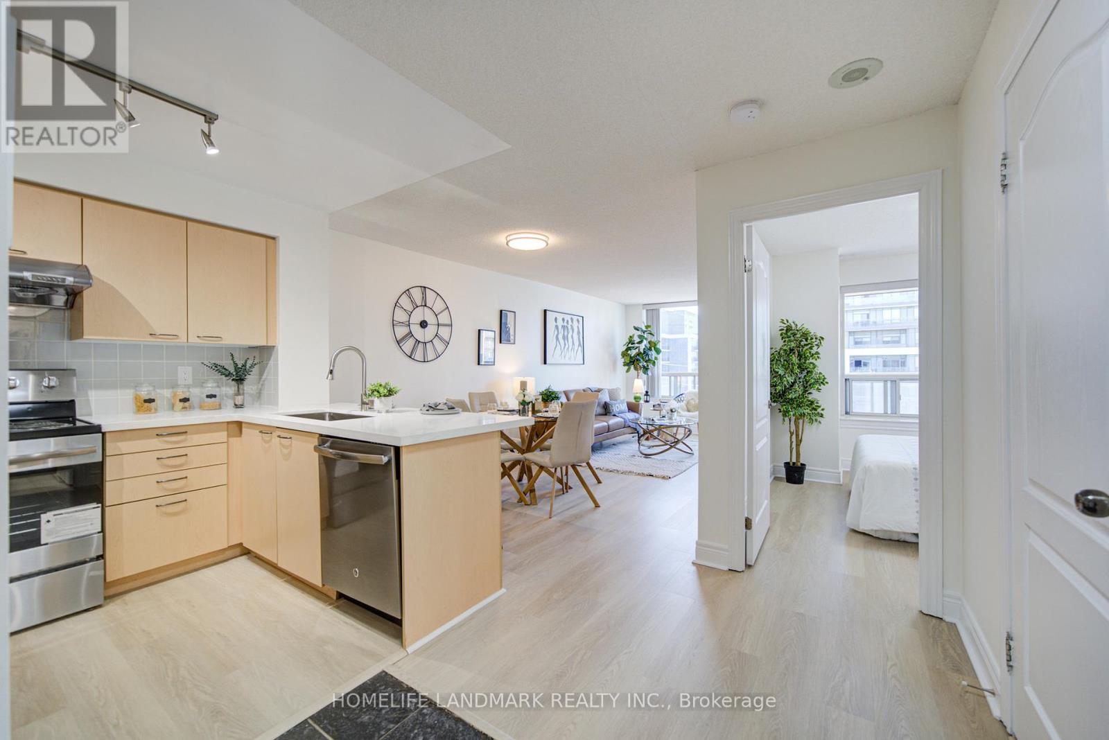 912 - 48 Suncrest Boulevard, Markham, Ontario  L3T 7Y5 - Photo 6 - N13017030