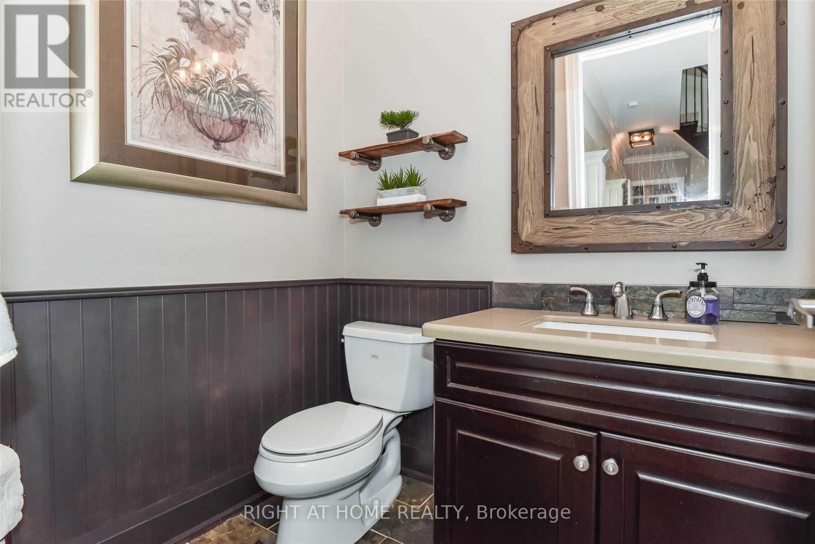 450 Hidden Trail, Oakville, Ontario  L6M 0N4 - Photo 35 - W13017032