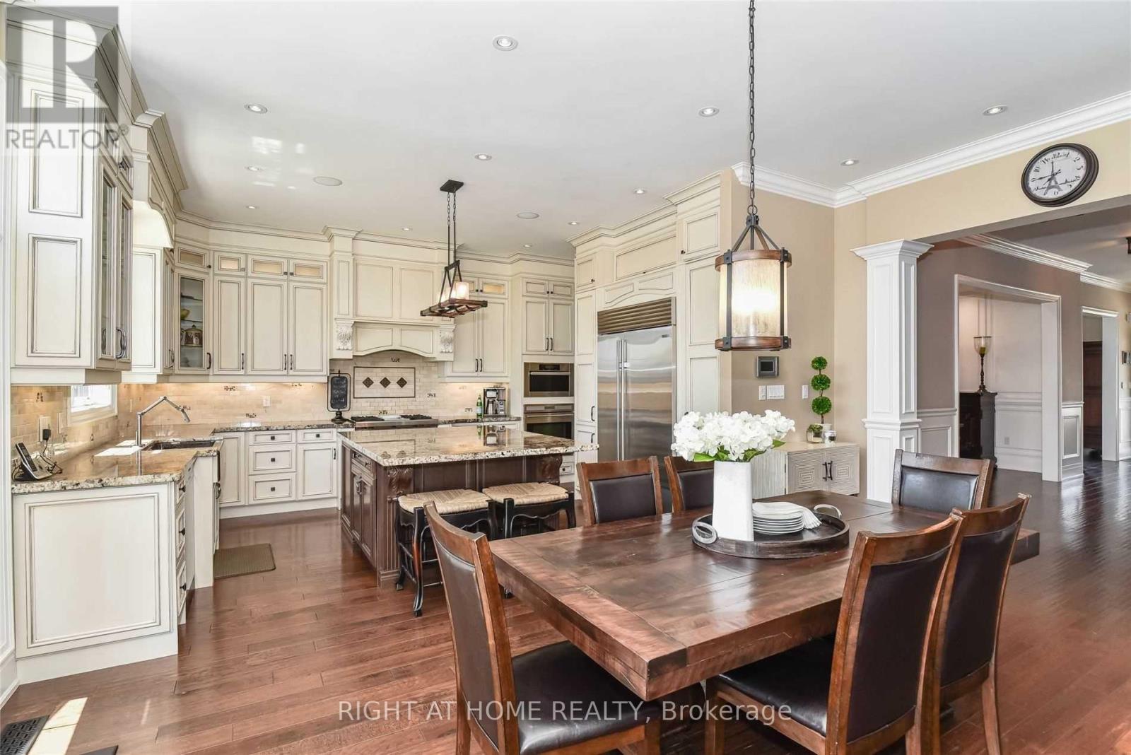 450 Hidden Trail, Oakville, Ontario  L6M 0N4 - Photo 7 - W13017032