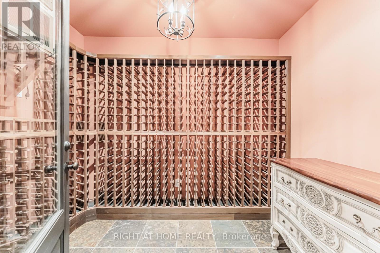 63 Ennisclare Drive W, Oakville, Ontario  L6J 4N3 - Photo 31 - W13017044