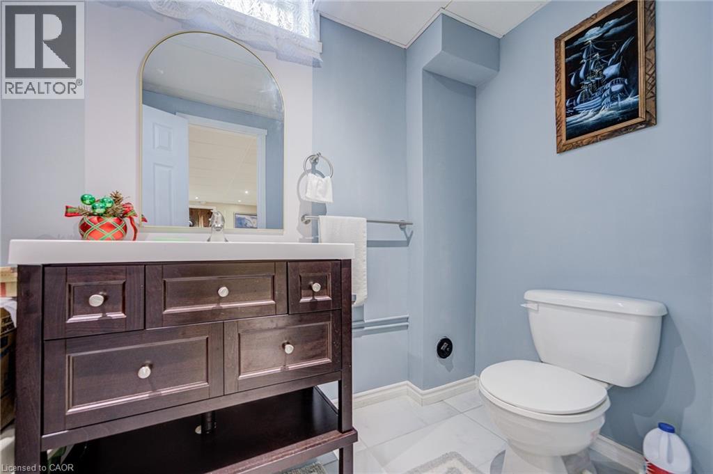 207 Stoke Drive, Kitchener, Ontario  N2N 2C3 - Photo 43 - 40821336