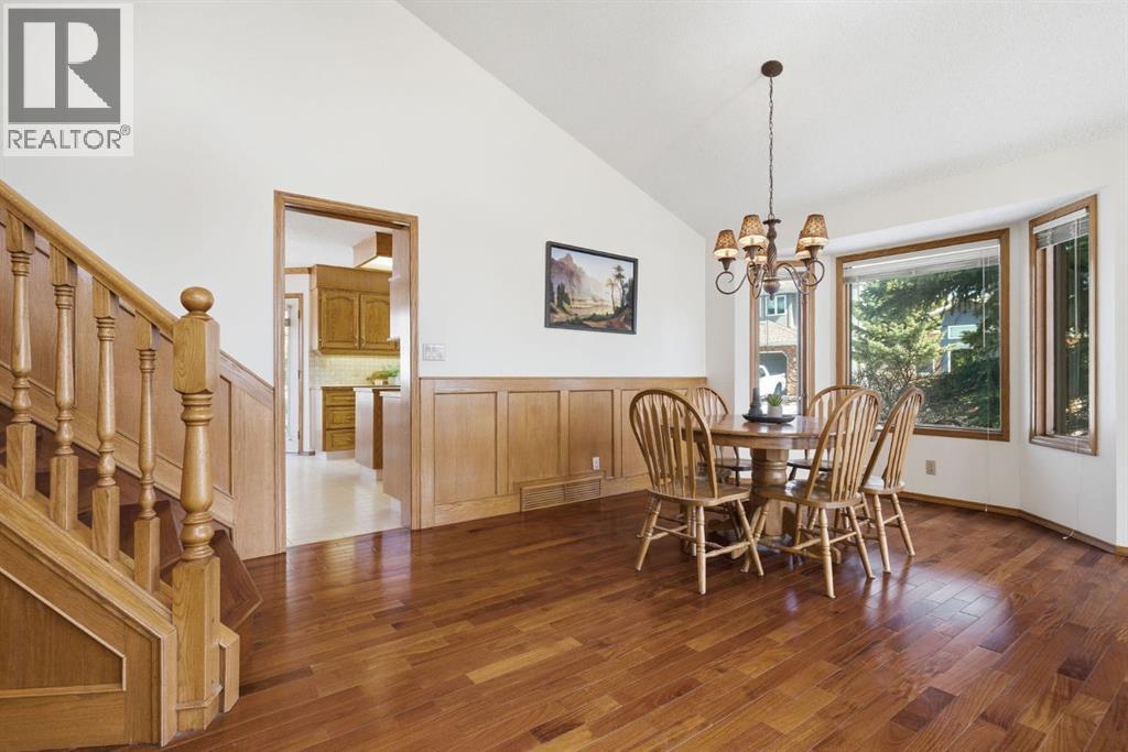 30 Edgeview Road Nw, Calgary, Alberta  T3A 4T8 - Photo 9 - A2301593