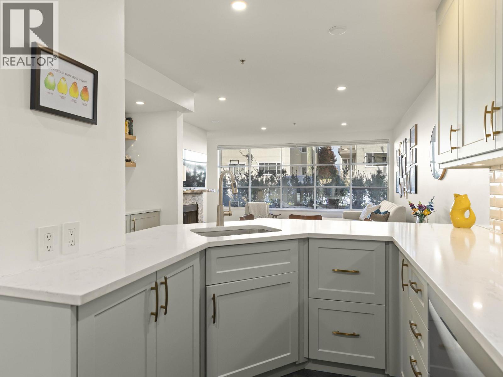 102 2287 W 3rd Avenue, Vancouver, British Columbia  V6K 1L5 - Photo 11 - R3107829