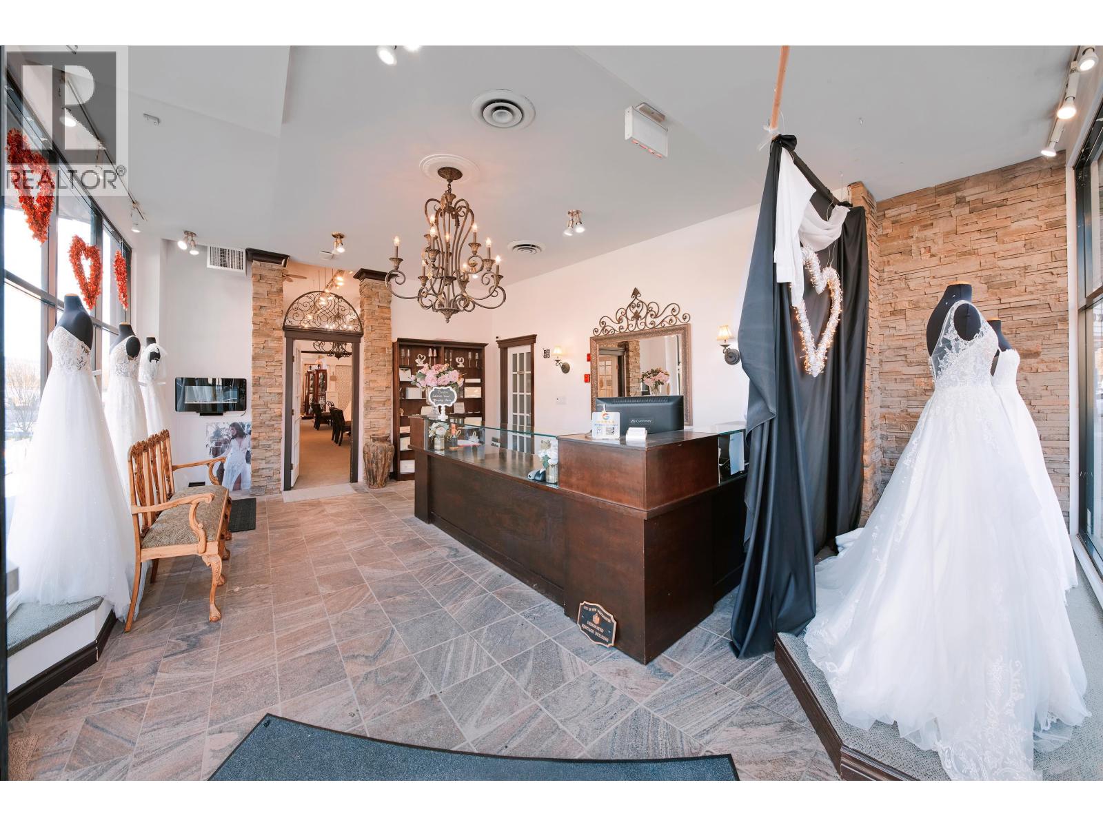 Unknown Address, ,    - Photo 3 - C8077980