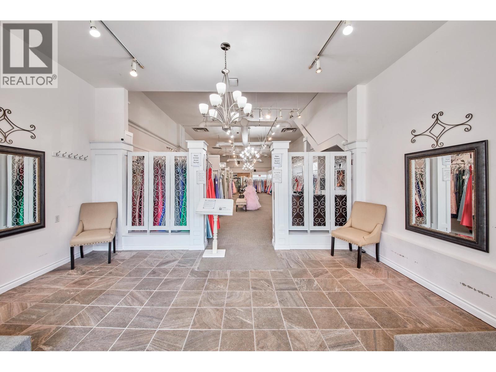 Unknown Address, ,    - Photo 11 - C8077980