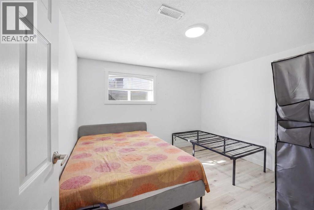 24 Martindale Drive Ne, Calgary, Alberta  T3J 2V6 - Photo 33 - A2301127