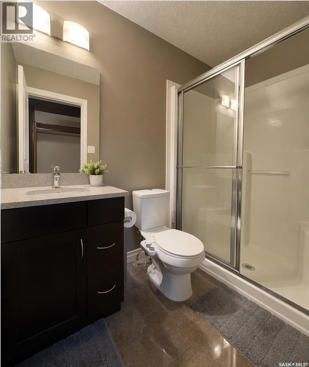 4301 Green Poplar Lane, Regina, Saskatchewan  S4V 1R1 - Photo 13 - SK033216