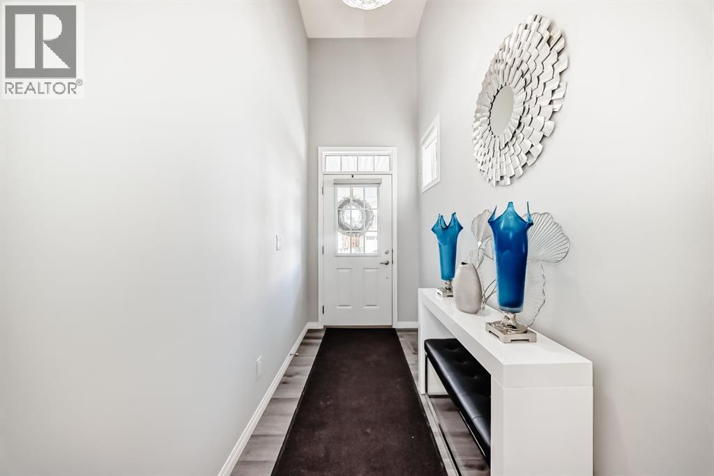 127 Carrington Crescent NW, Calgary, Alberta  T3P 1R2 - Photo 2 - A2276277