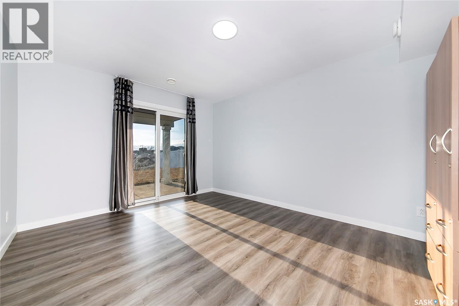 1038 Childers Court, Saskatoon, Saskatchewan  S7L 6T8 - Photo 41 - SK033294