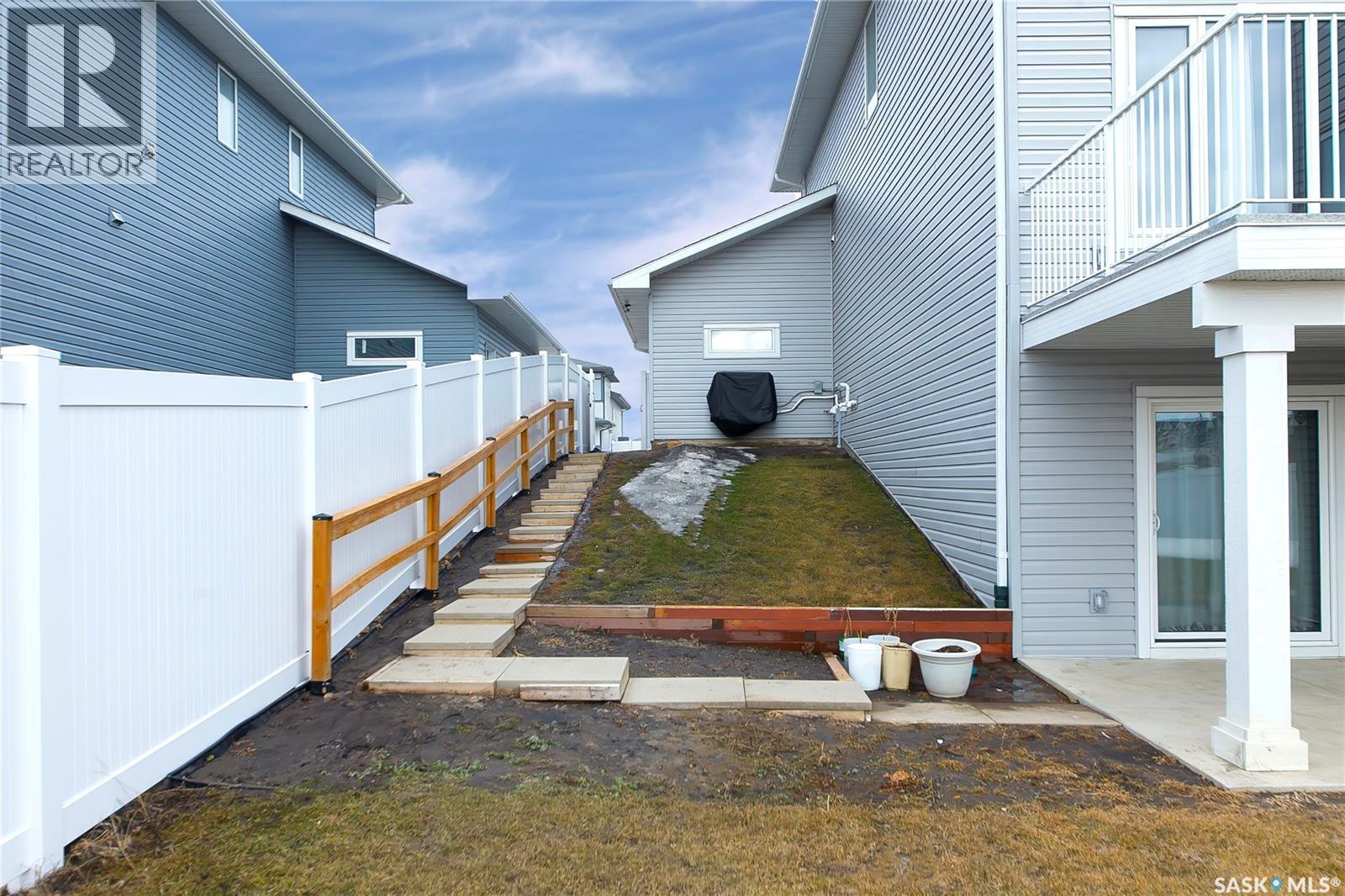 1038 Childers Court, Saskatoon, Saskatchewan  S7L 6T8 - Photo 46 - SK033294