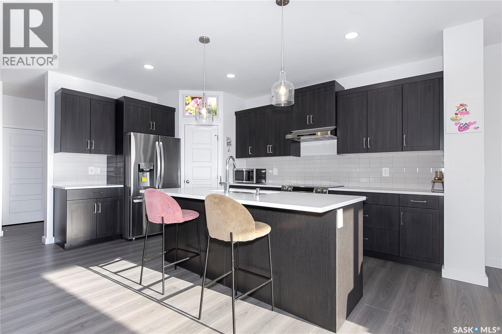 1038 Childers Court, Saskatoon, Saskatchewan  S7L 6T8 - Photo 7 - SK033294