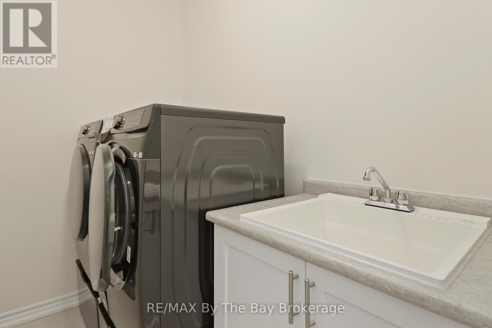 15 Beatrice Drive, Wasaga Beach, Ontario  L9Z 0L3 - Photo 23 - S13017096