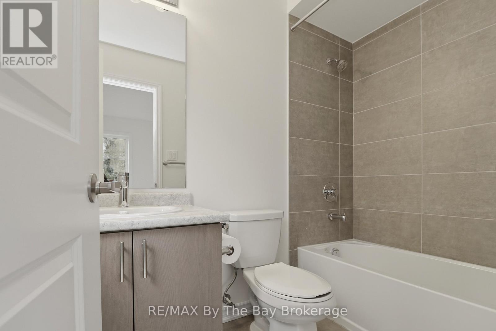 15 Beatrice Drive, Wasaga Beach, Ontario  L9Z 0L3 - Photo 39 - S13017096