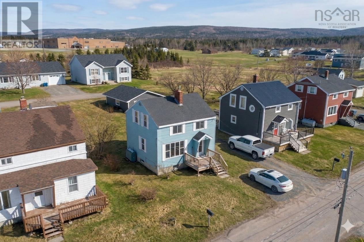 31 Hillcrest Street, Inverness, Nova Scotia