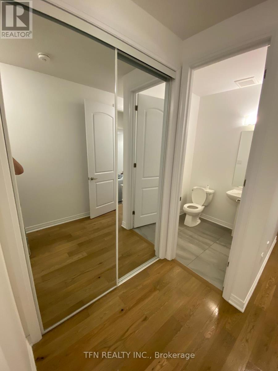 199 Port Crescent, Welland, Ontario  L3B 0N2 - Photo 2 - X12855472