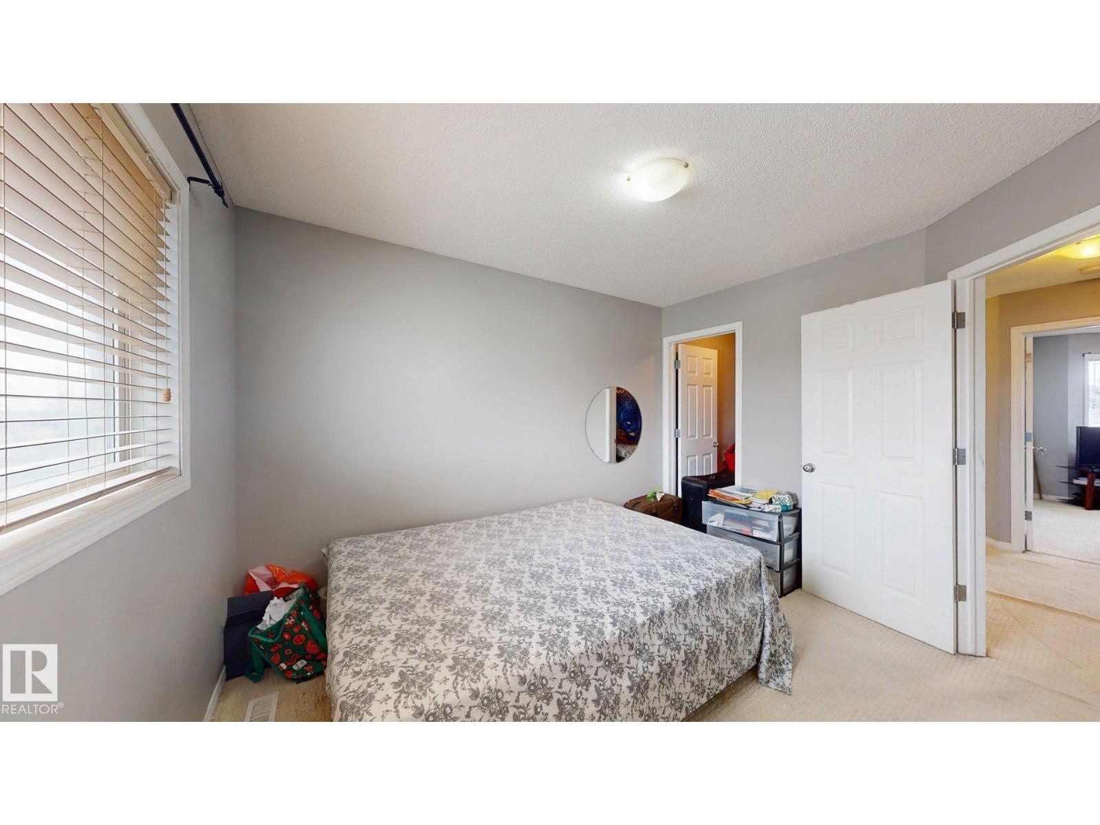 5929 8 Av Sw, Edmonton, Alberta  T6X 0G5 - Photo 12 - E4483108