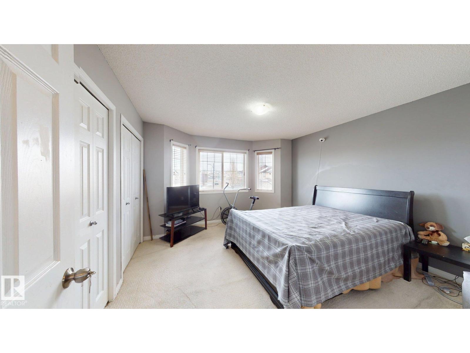 5929 8 Av Sw, Edmonton, Alberta  T6X 0G5 - Photo 17 - E4483108